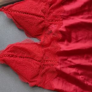 La senza lingerie cover red in large